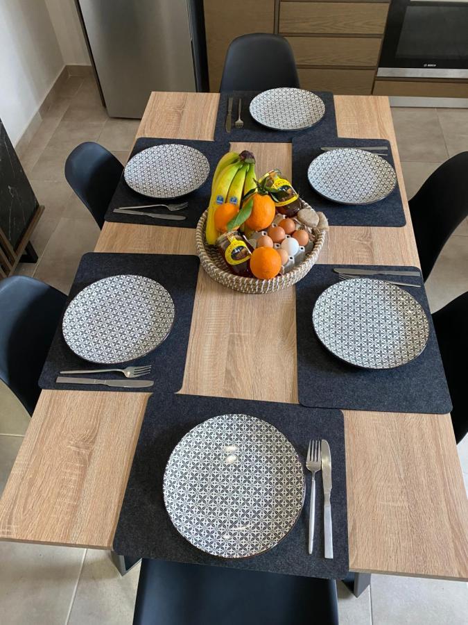 Olive Hill Apartment Karpofora エクステリア 写真