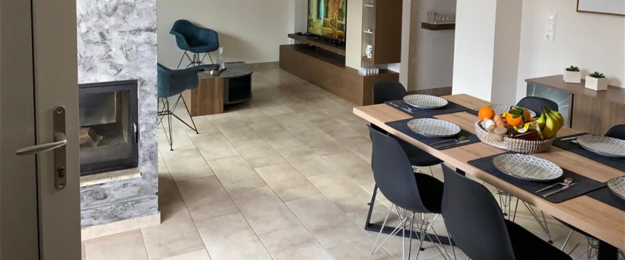 Olive Hill Apartment Karpofora エクステリア 写真