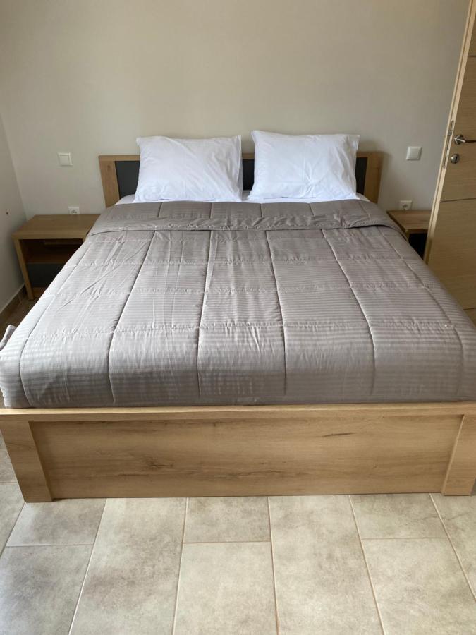 Olive Hill Apartment Karpofora エクステリア 写真